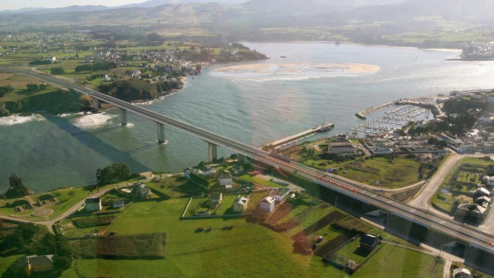 Hostal Ponte Dos Santos Ribadeo Luaran gambar